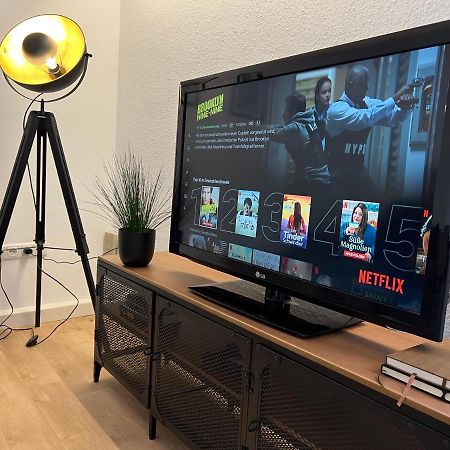 Modernes Haus Fuer 7 Gaeste 90M2 Tv Netflix Wlan Momlingen Eksteriør bilde
