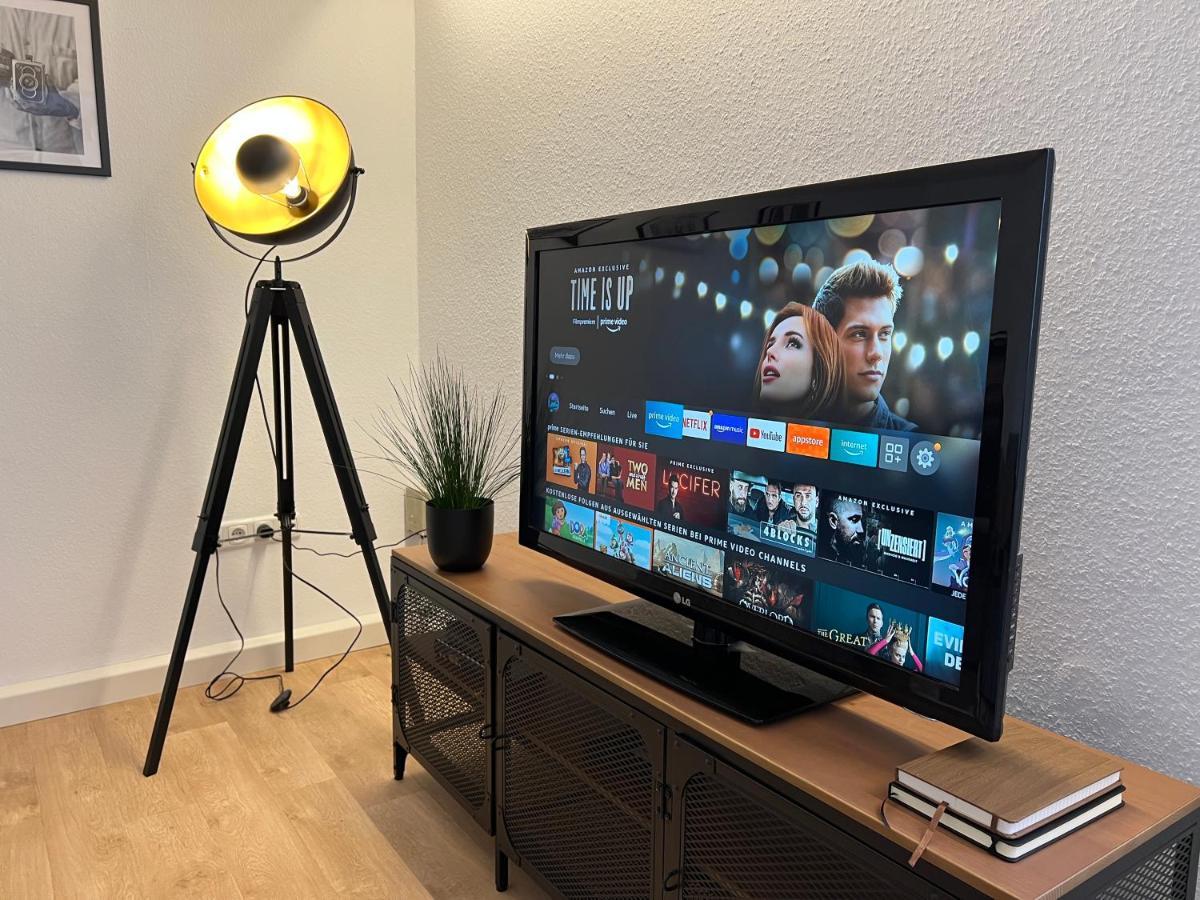 Modernes Haus Fuer 7 Gaeste 90M2 Tv Netflix Wlan Momlingen Eksteriør bilde
