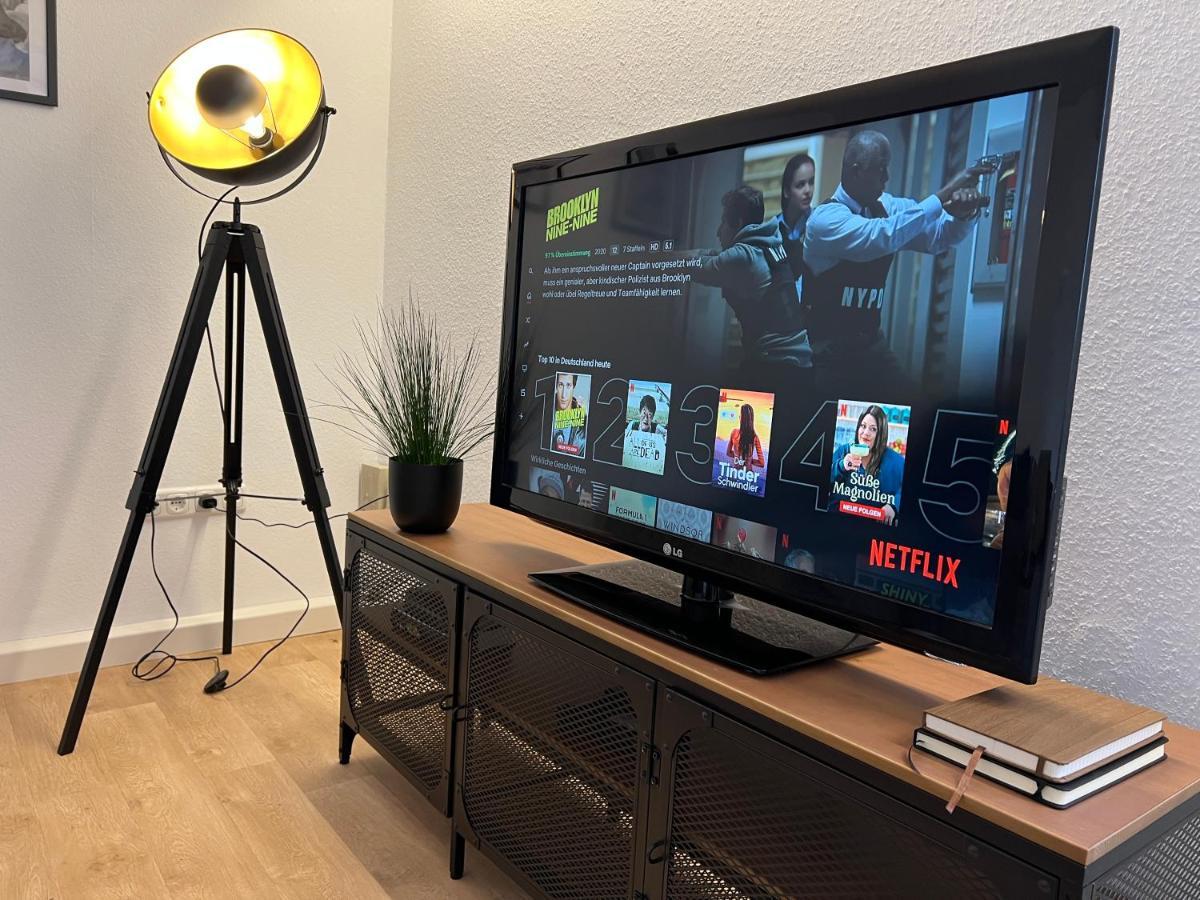 Modernes Haus Fuer 7 Gaeste 90M2 Tv Netflix Wlan Momlingen Eksteriør bilde