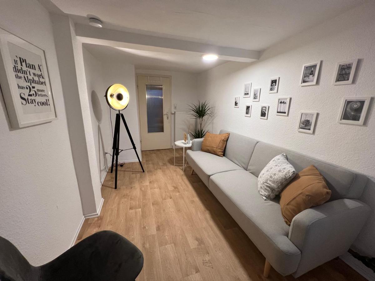 Modernes Haus Fuer 7 Gaeste 90M2 Tv Netflix Wlan Momlingen Eksteriør bilde